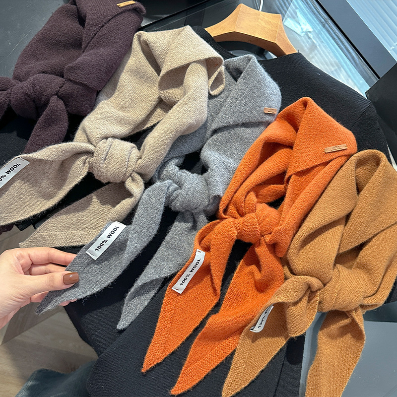 Cashmere Scarf - Damski szalik dziergany 100% wełna, ciepły