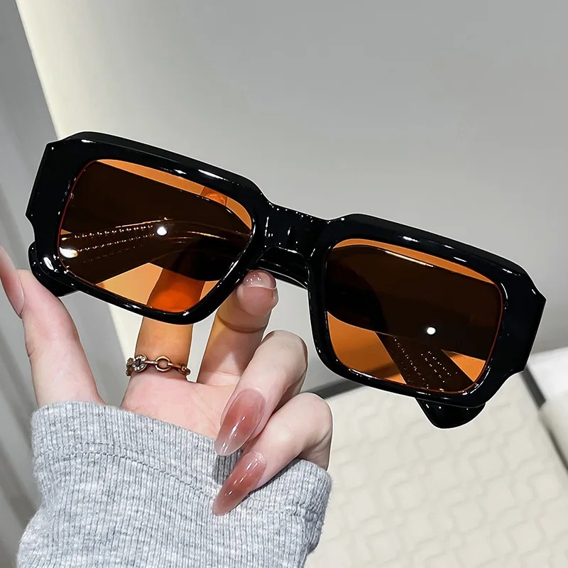 Nowe okulary przeciwsłoneczne  – Designer Sunglasses recenzja i cena